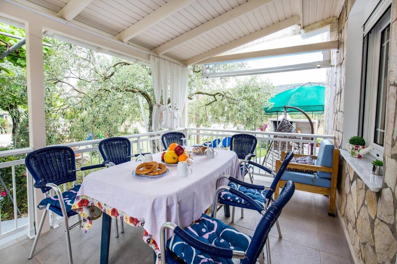 Kiriakos Holiday Home Astris Exterior photo