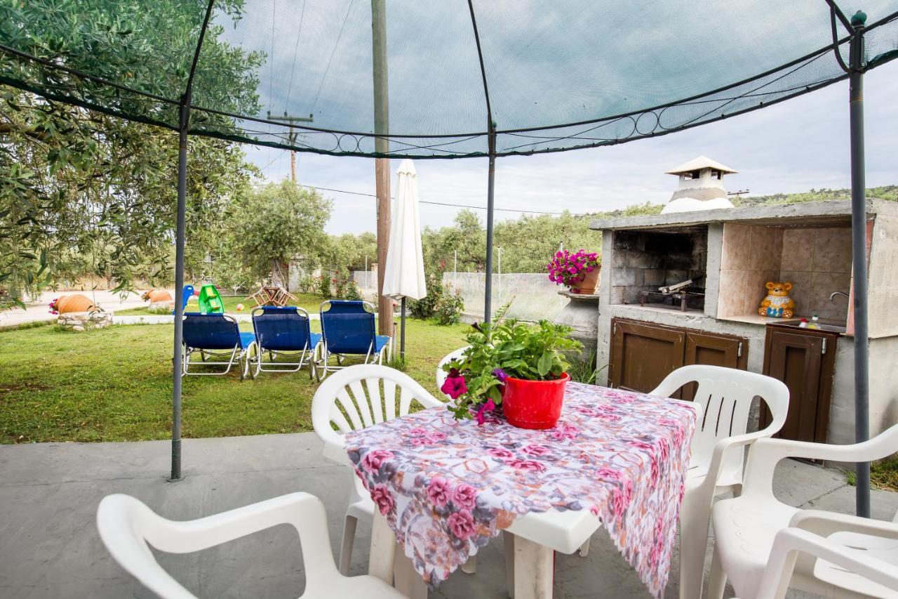 Kiriakos Holiday Home Astris Exterior photo